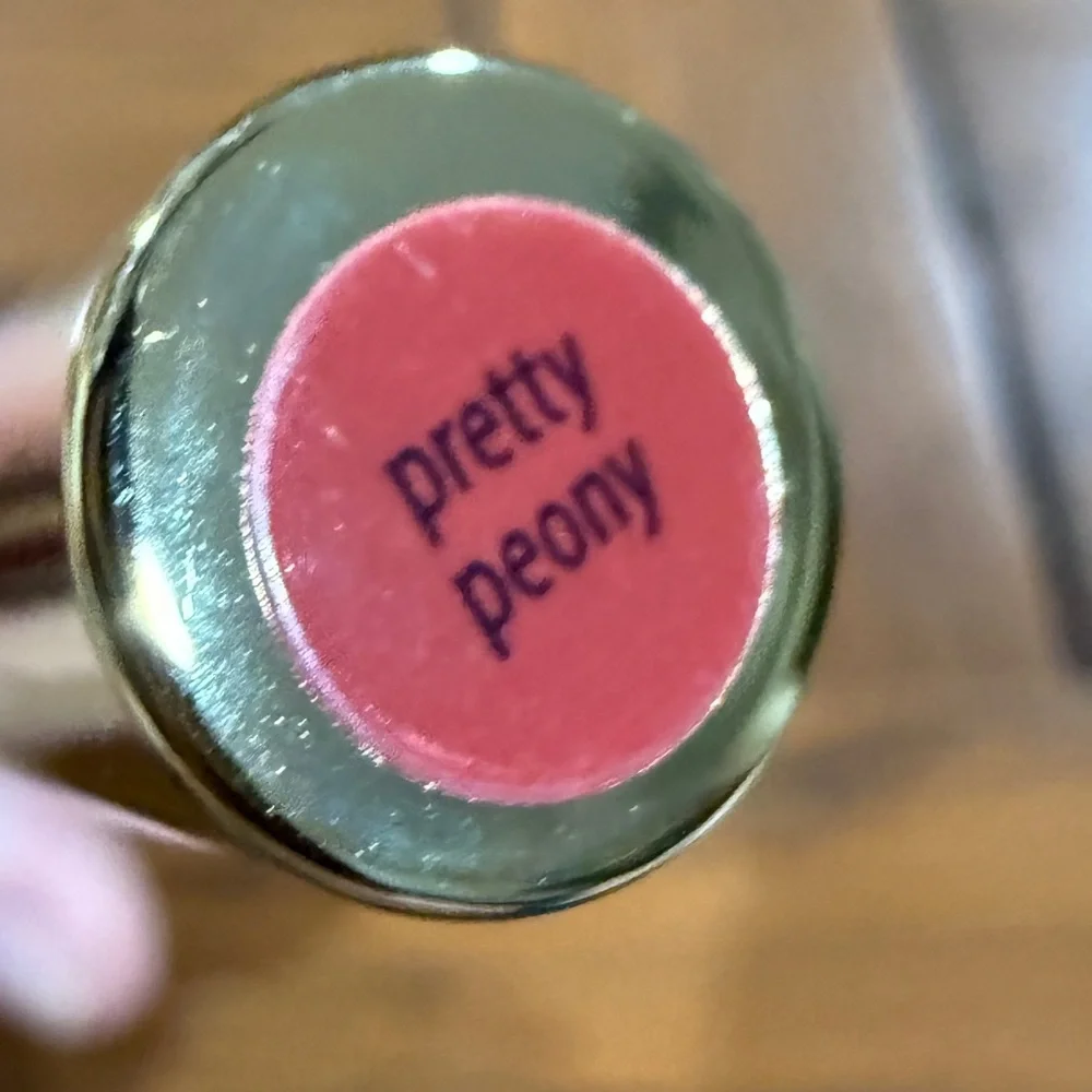Tarte Maracuja Juicy Lipstick In Pretty Peony Full Size Brand‎ New No Box x 1